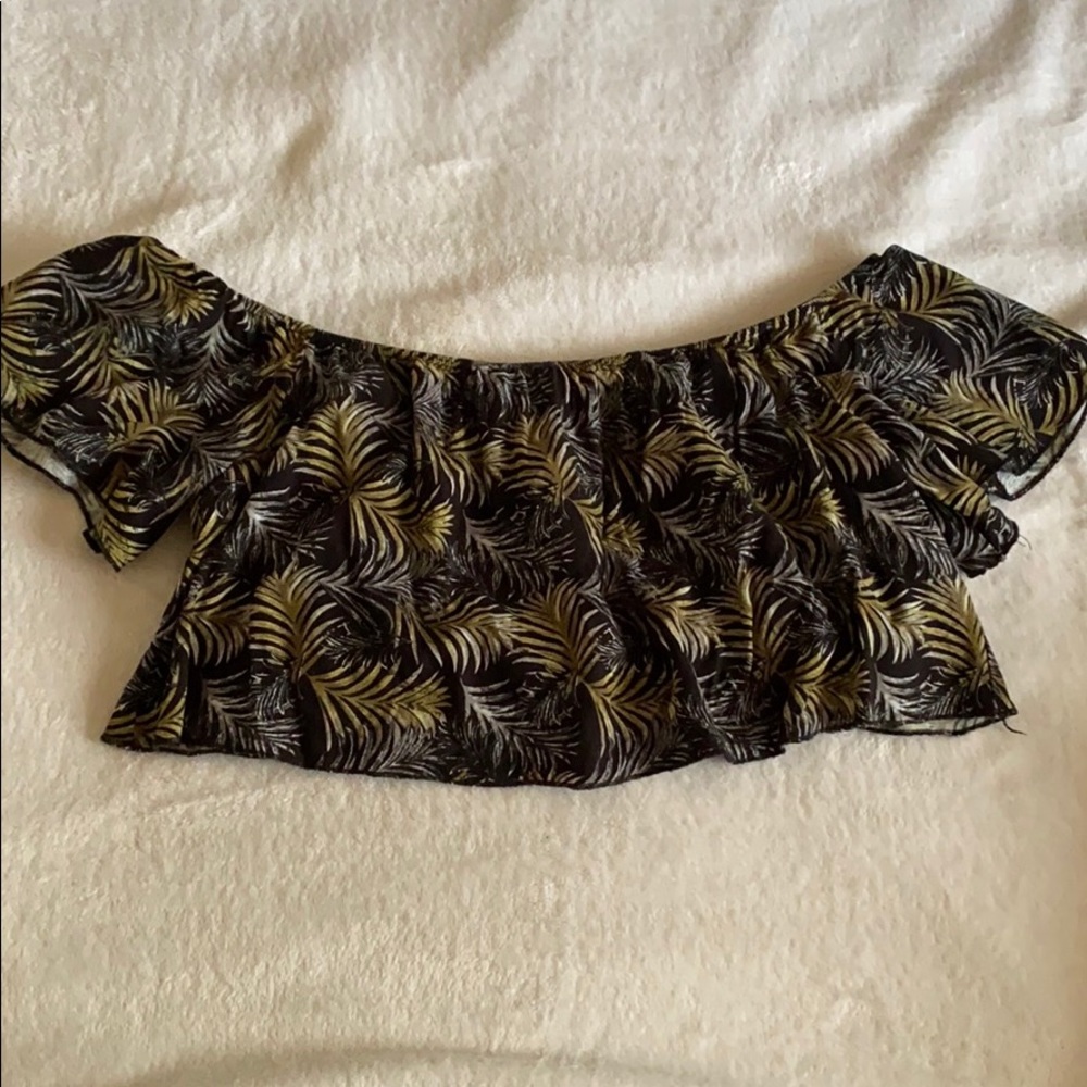 off the shoulder crop top